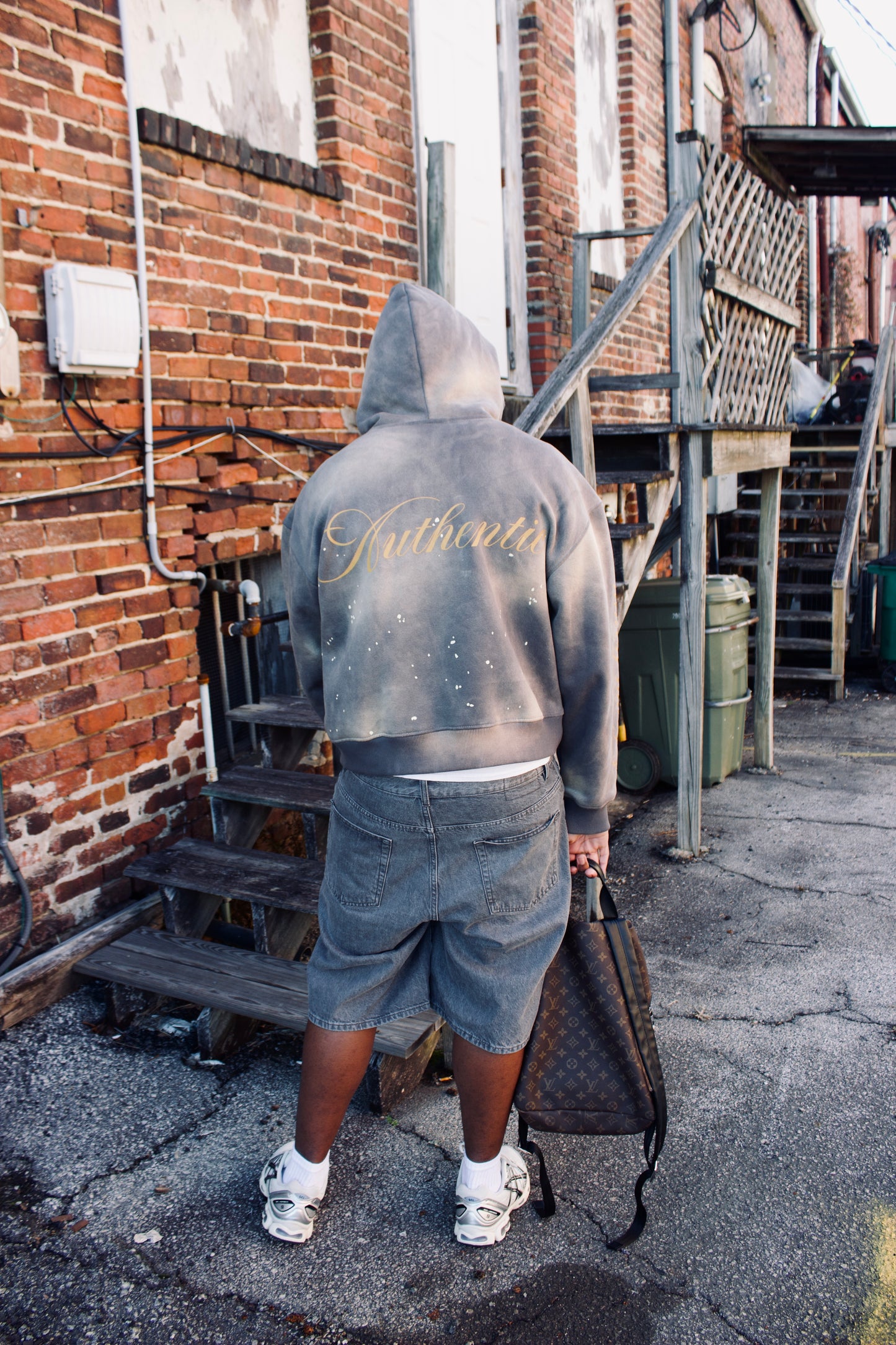 "AUTHENTIC"HOODIE